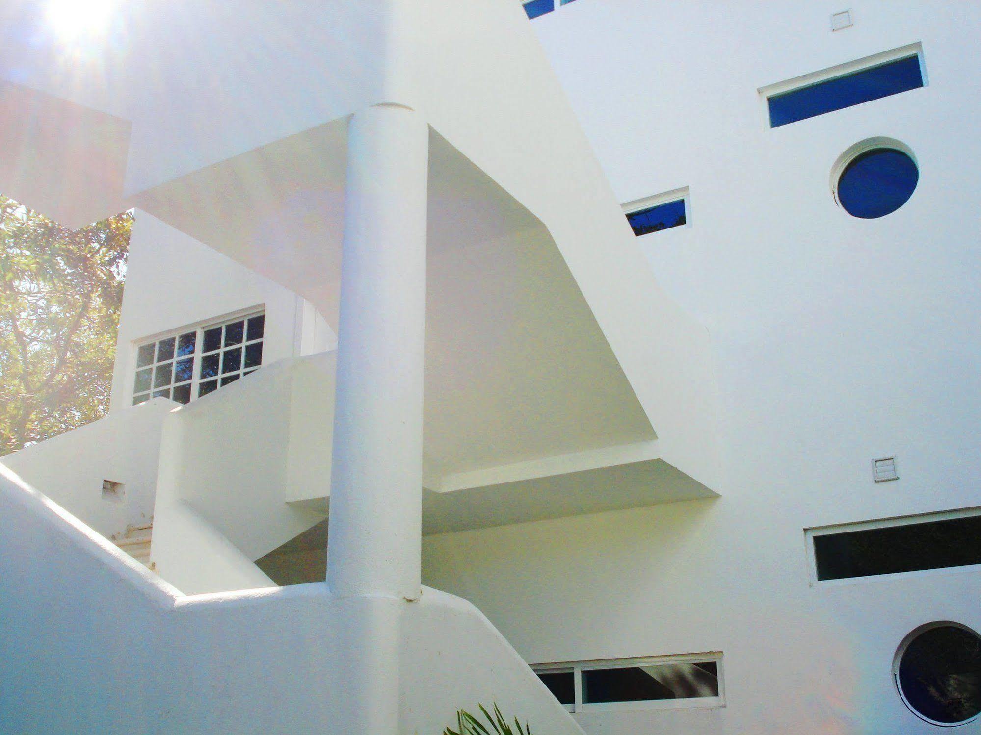 Nasim Con Acceso Club Gratis, Metros 5th Avenida Apart-hotel